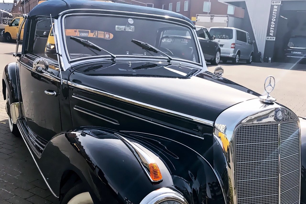 Mercedes-Oldtimer, frisch aufbereitet